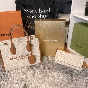 Michael Kors Bag & Wallet ✨BUNDLE✨
